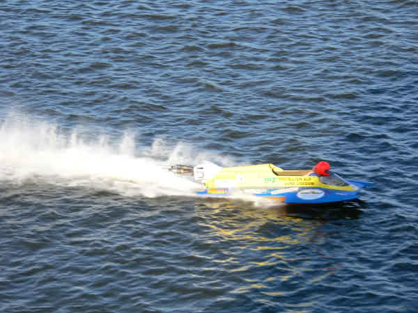 P1100569