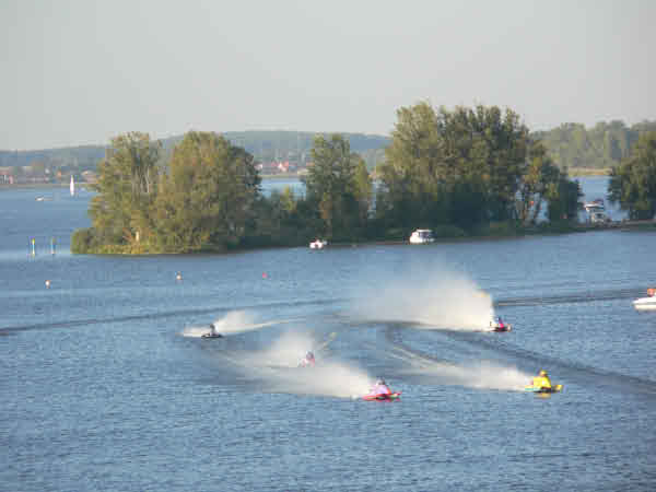 P1100603