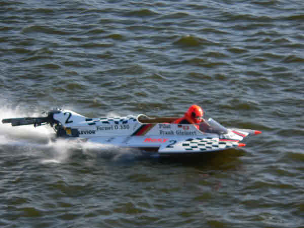 P1100858